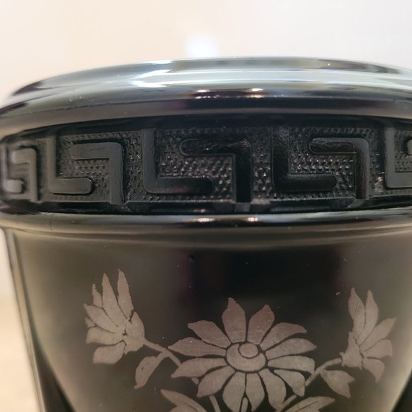 LE Smith Black Amethyst Glass Footed Vase - Picture 4 of 10